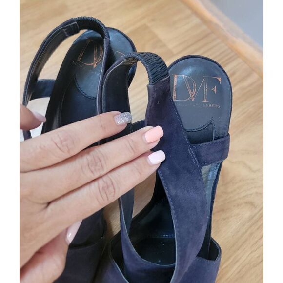 DVF Navy Suede Sling Back Heel 8 - Picture 5 of 8